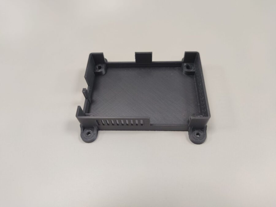 Carcasa a medida para electrónica industrial